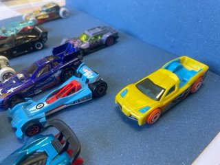 Lotto 12 Macchinine Hot Wheels