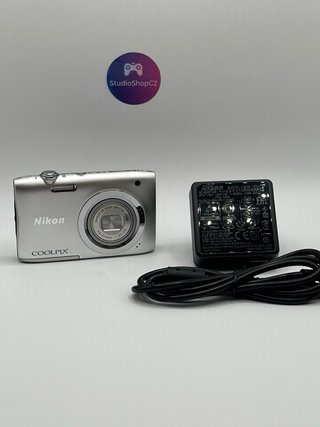 Nikon Coolpix A100 Fotocamera Digitale