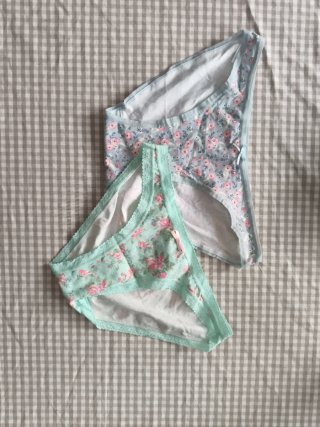 Pack 2 braguitas flores rosa y verde