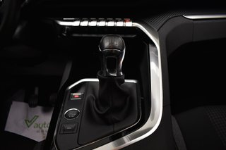 Peugeot 3008 Hybrid 225 e-EAT8 GT