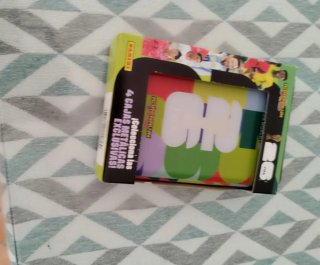 Caja de pegatinas Panini Adrenalyn XL