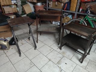 Tre carrelli porta vivande vintage