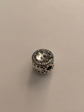 Pulsera Pandora S925 ALE(original) con 9 Charms