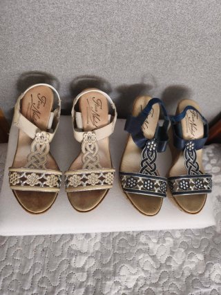 Lote Sandalias Mujer Cuñas Altas