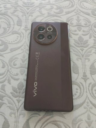 Vivo V40 Lite Marrone in vendita