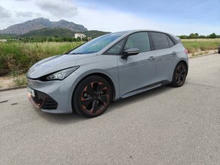 CUPRA BORN