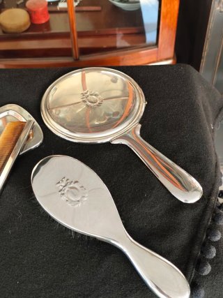 Juego de tocador plateado