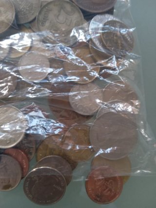 Mix di monete straniere e italiane