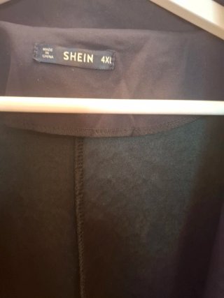Chaqueta calada SHEIN negra