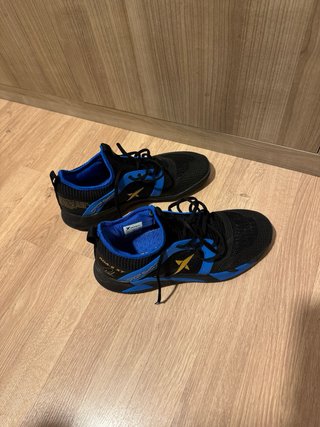 Zapatillas Padel Negras y Azules