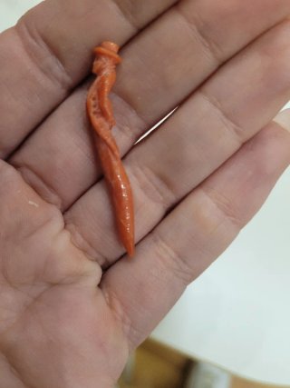 Gobbo portafortuna corallo rosso