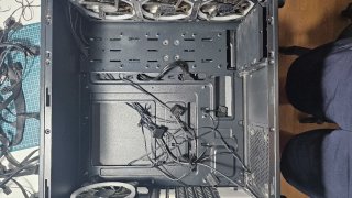Caja PC Sharkoon TG4 RGB Negra