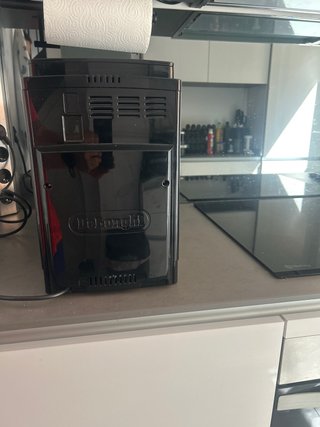 Cafetera DeLonghi Magnífica S Semiautomática
