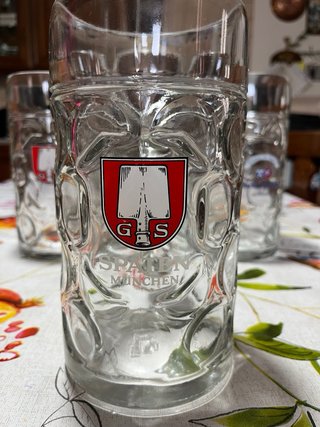 4 boccali birra da 1 litro