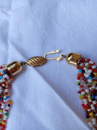 Collana donna etnica multifilo micro-perline