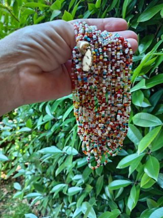 Collana donna etnica multifilo micro-perline