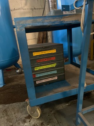 Taladro de columna y amoladora