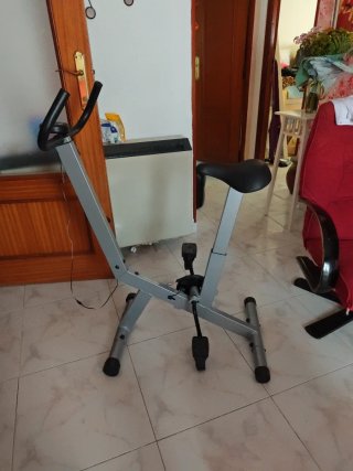 Bicicleta estática casi nueva