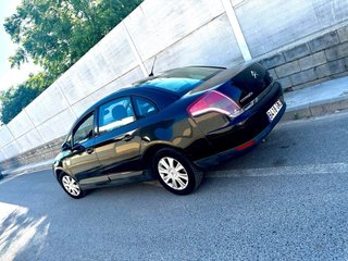 Citroen C4 sedan 2010