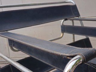 Poltrona Wassily- B3 di Marcel Breuer