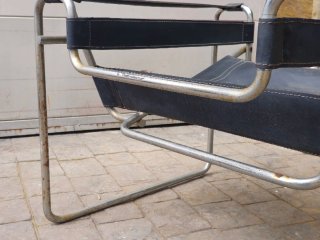 Poltrona Wassily- B3 di Marcel Breuer