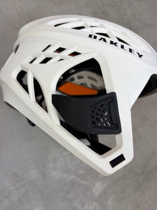 Casco Oakley Surf Talla M Blanco