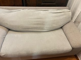Sofá de dos plazas beige/gris
