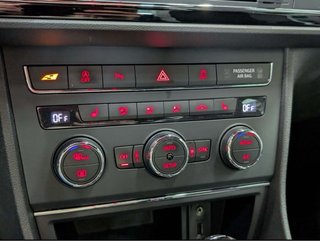 ‼️Seat Leon Cupra 290*(Backets&Orange Line)‼️