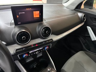 Audi Q2 2020 black line edition nacional