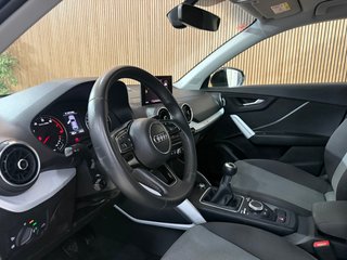 Audi Q2 2020 black line edition nacional