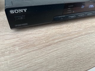 Amplificador Sony con modulo bluetooth instalado