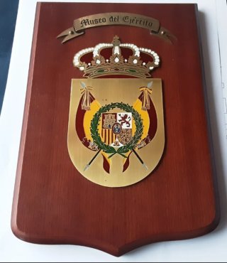 ANTIGUA METOPA MUSEO DEL EJÉRCITO