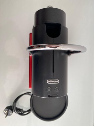 Cafetera Nespresso Delonghi Roja