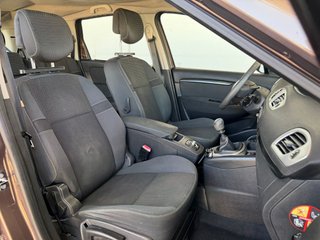 RENAULT GRAND SCÉNIC 7PZ 1.9dCi 130CV MANUAL 5PT