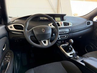 RENAULT GRAND SCÉNIC 7PZ 1.9dCi 130CV MANUAL 5PT
