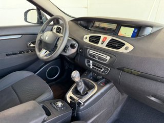 RENAULT GRAND SCÉNIC 7PZ 1.9dCi 130CV MANUAL 5PT