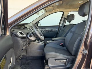 RENAULT GRAND SCÉNIC 7PZ 1.9dCi 130CV MANUAL 5PT