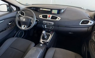 RENAULT GRAND SCÉNIC 7PZ 1.9dCi 130CV MANUAL 5PT