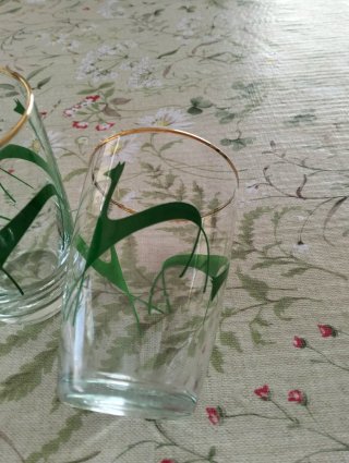 2 Antichi Bicchieri con Disegno di Giraffa