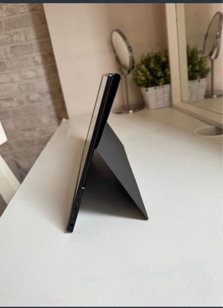 Monitor Portátil OLED,FHD,HDR y VRR de 13,3pulgada