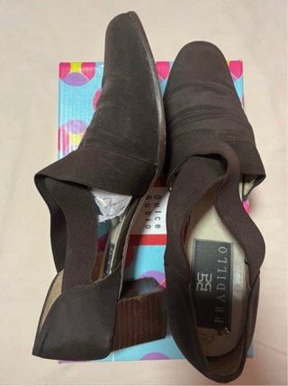 Zapatos tacón cruzados marrones talla 40