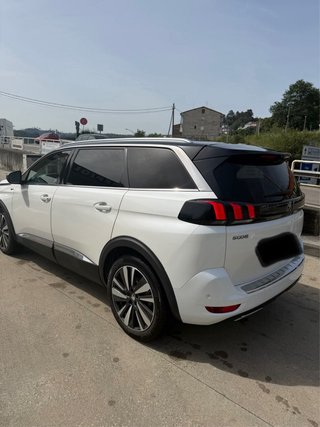 Peugeot 5008 2019