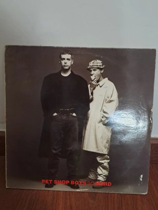Vinilos de los 80. No son a 1 €.