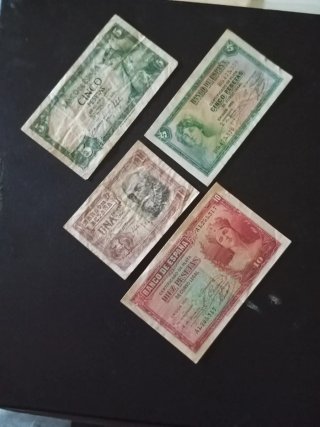 Lote 4 Billetes Pesetas de España