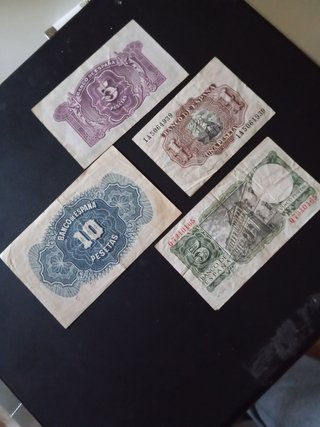 Lote 4 Billetes Pesetas de España