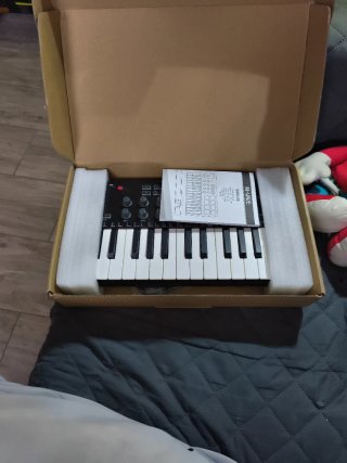 Teclado MIDI M-VAVE con Pads