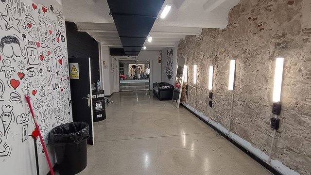 Local comercial en alquiler en L'Antiga Esquerra de l'Eixample en Barcelona - Imagen 2