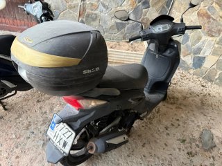 SYM Symphony 125cc Scooter