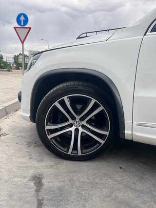 se vende un Volkswagen Tiguan 2016