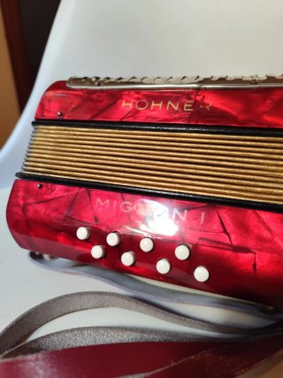 Acordeón Hohner Mignon I Rojo